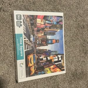 Time square 1000 piece puzzle